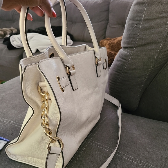 Cream Michael Kors bag - Picture 3 of 3